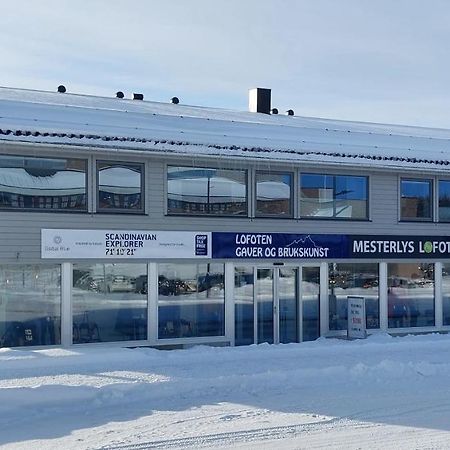 Lofoten Overnatting - Leknes Exterior photo